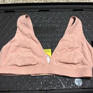 NWT Old Navy Nude Bralette in large